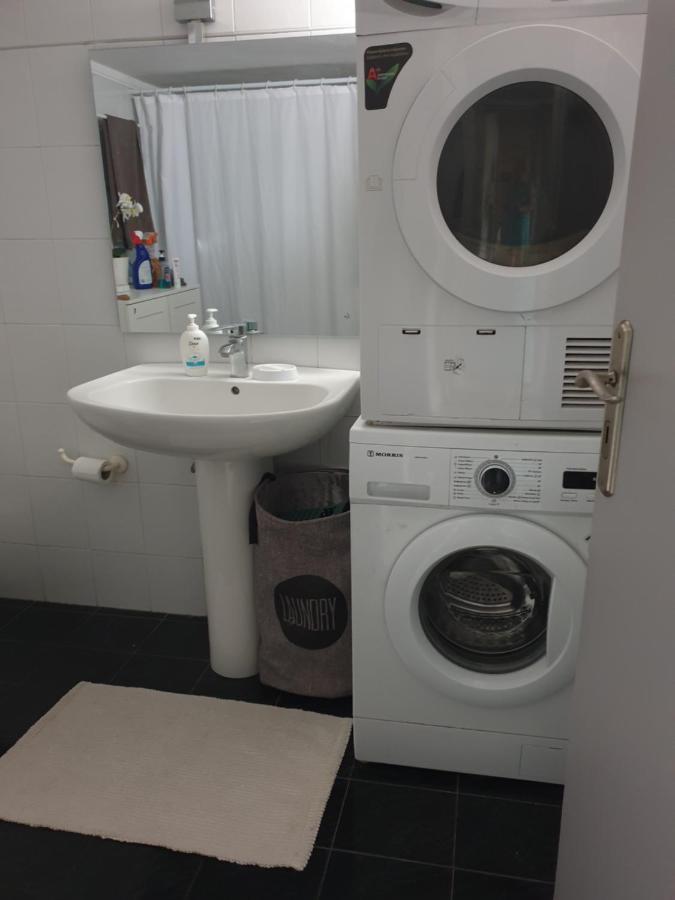 Modern 2Br City Flat 10Min From The Beach Atenas Exterior foto