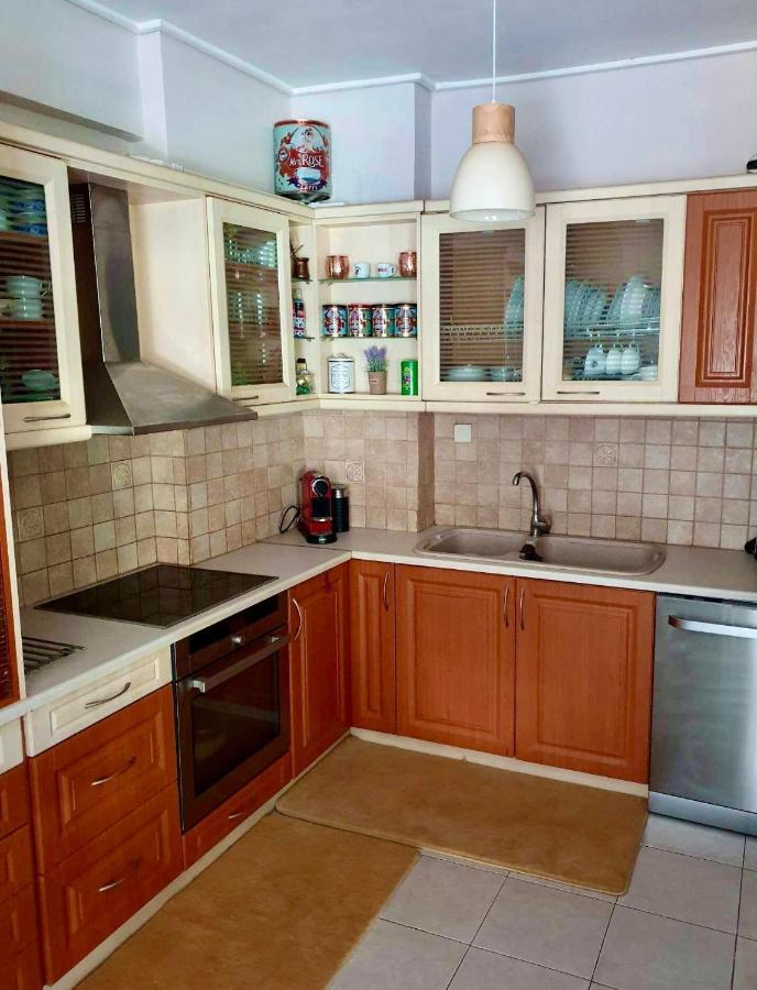 Modern 2Br City Flat 10Min From The Beach Atenas Exterior foto