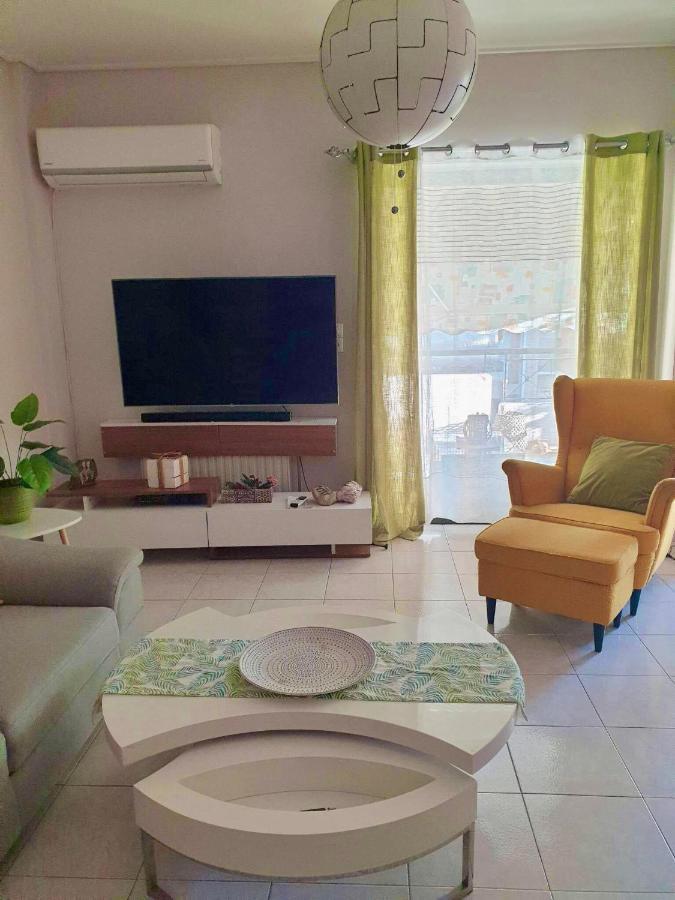 Modern 2Br City Flat 10Min From The Beach Atenas Exterior foto